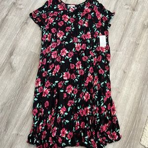 Woman within shift/summer dress